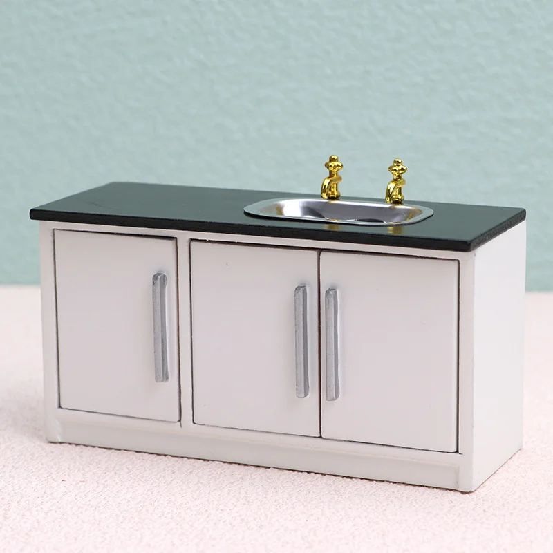 Mini meubles de maison de poupée à l