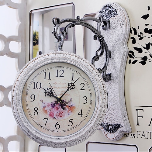 Outdoor-Uhren im europäischen Stil Retro-Wanduhr Innovation und Mode Wohnzimmer doppelseitige Uhr klassische Uhr Wand Schlafzimmer Dekoration Uhr Wanduhren Schlafzimmer Image