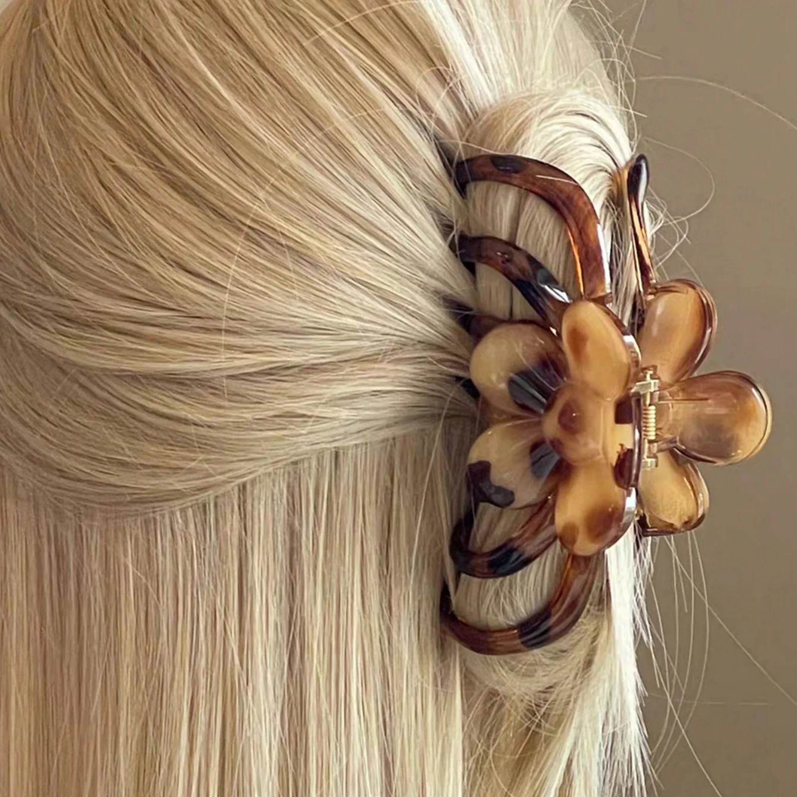 1PC Große 13CM Faul Wind Temperament Greifen Clip Sommer Haar Volumen Mehr Transluzenten Curry Farbe System Platte haar Clip Shark Clip Image