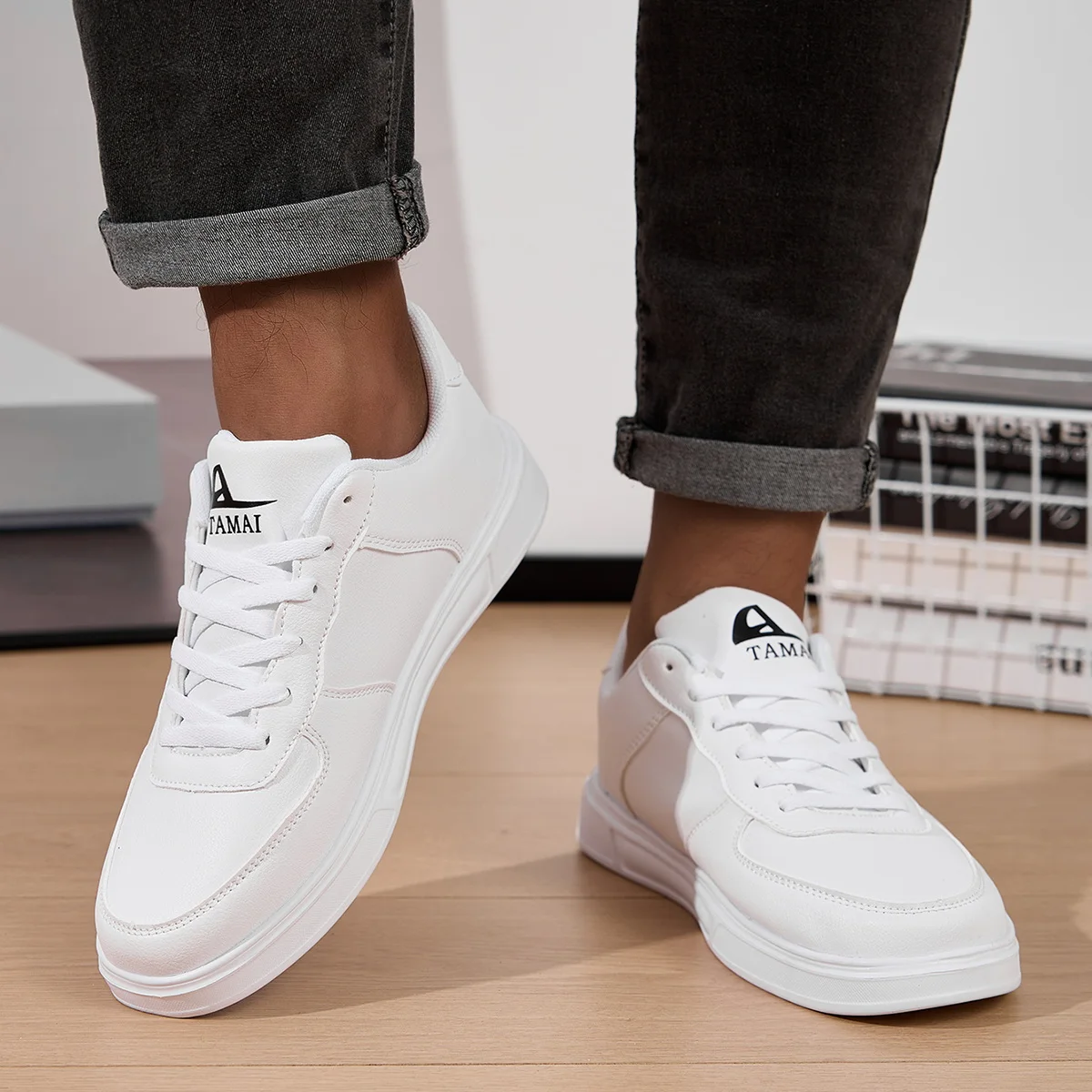 Scarpe da ginnastica bianche da uomo in pelle Scarpe da skateboard traspiranti Scarpe da corsa da passeggio per uomo all'aperto Coppia di scarpe casual Taglia 36-45