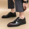 Britische Lederschuhe Herren Business formelle Derby Leder Lack leder helles Gesicht Ehe neue große Herren schuhe