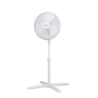 Black+Decker Pedestal Fan, 47-1/4"h X 27-1/2"w X 27-1/2"d, White