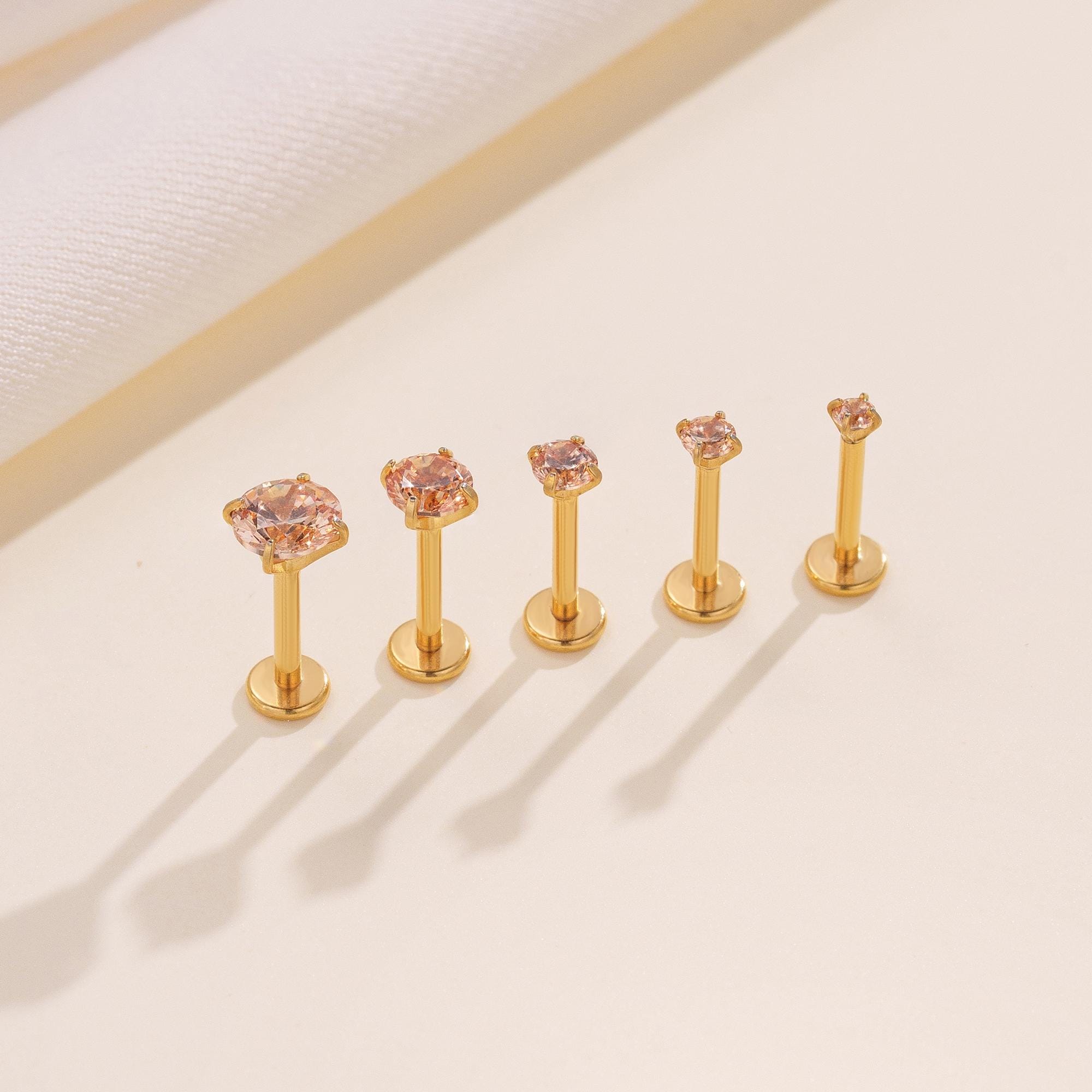 Boucles d'oreilles en zircone couleur champagne titane Boucles d'oreilles dos plat Boucle d'oreille hélice * Boucle d'oreille tragus * Boucle d'oreill