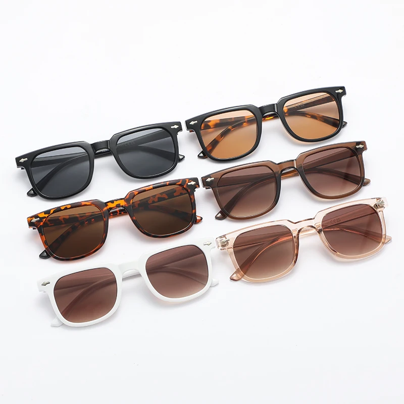 2024 mode Neue Quadratische Sonnenbrille Frauen Hohe Qualität Sonnenbrille Gradienten Objektiv Sonnenbrille Frauen Klassische Oculos De Sol feminino Image