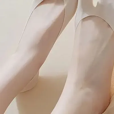 Ultra Thin Split Toe Socks Summer Outdoor No Show Tabi Two Toe Socks Invisible Liner Boat Ankle Toe Socks For Women Ladies
