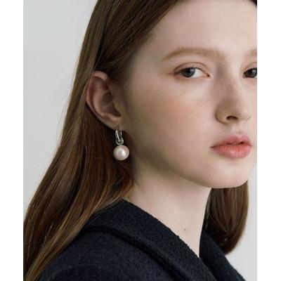 adaul Bold Pearl Hoop Earrings