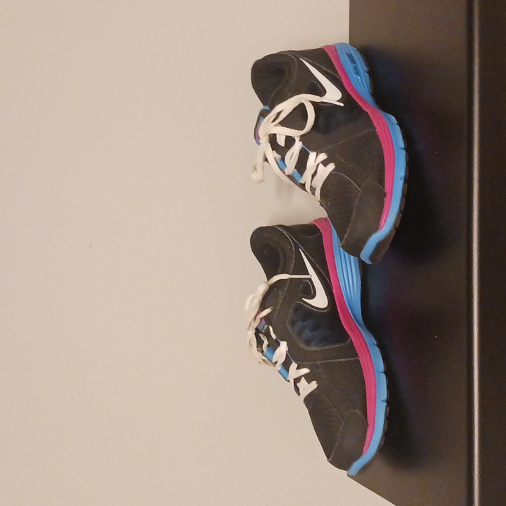 Nike Shoes | Woman's Nike Tennis Shoes | Color: Black/Blue | Size: 5