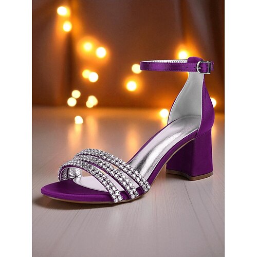Damensandalen aus violettem Satin mit Blockabsatz und Strass-Riemen – elegante Abendschuhe mit offener Spitze für Cocktailpartys und formelle Anlässe Image