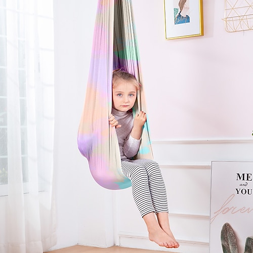 Indoor-Therapieschaukel für Kinder und Jugendliche. Verstellbare Luft-Yoga-Hängematte hat eine beruhigende Wirkung auf die Bedürfnisse von Kindern Image
