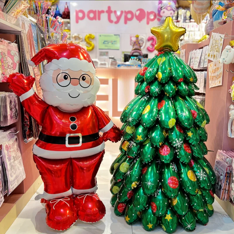 Frohe Weihnachten Thema Weihnachtsmann Großer Weihnachtsbaum Elch Neujahr Party Dekoration Ballon Winter Party Dekoration Image