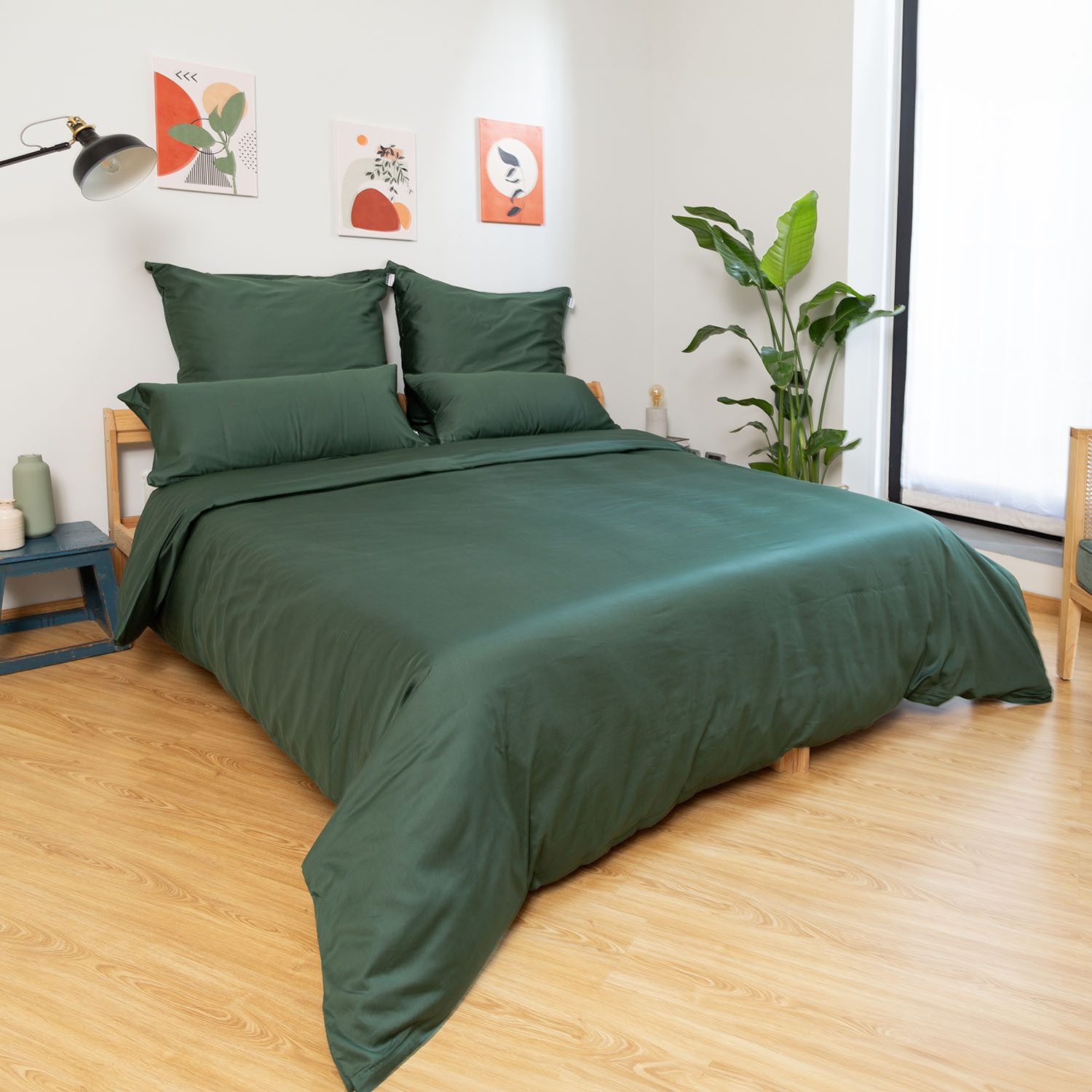 Bettwäsche WOLKENFELD "Edel Mako-Satin Bettwäsche, unfassbar weich", waldgrun, B/L: 155cm x 200cm, , Mako-Satin, B/L: 40cm x 80cm, Mako-Satin, Obermaterial: 100% Baumwolle, Bettwäsche, 135x200 cm, 155x220 & Übergrößen I inkl. Kissenbezüge 80x80 I Uni Image