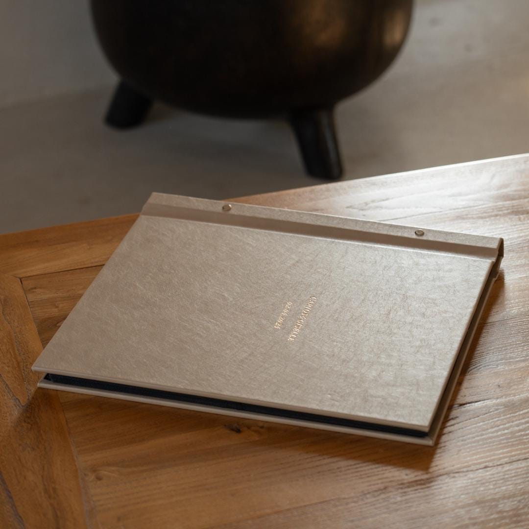 Album photo avec 100 tirages photos gratuits | Pochettes pour 300 ou 500 photos au format 4 x 6 po. | Personnalisez votre livre photo en similicuir |