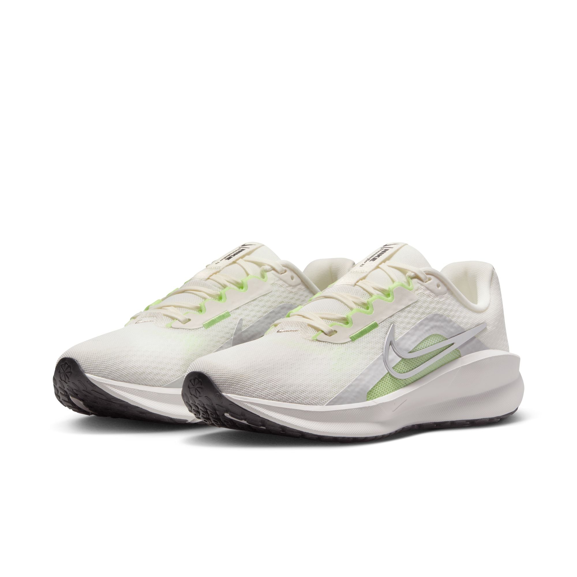Laufschuh NIKE "W DOWNSHIFTER 13", Gr. 40,5, sail, metallic silber, photon dust, Textil, Schuhe
