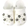 18 Stück modisches Schuh-Charms-Set, schwarz, rosa, fünfblättrige Blume, Perle, Schuhdekoration, Schnalle für Sandalen, Clogs, DIY-Zubehör, Party-Geschenk