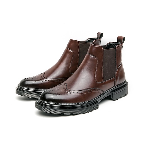 Braune Chelsea-Stiefel mit Flügelkappe und Brogue-Details für Herren, eleganter Knöchelstil für Herren, perfekt für Business, Hochzeiten und formelle Anlässe Image