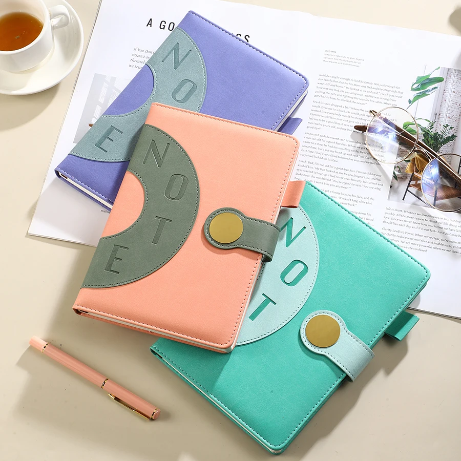 Mehrfarbiges Spleiß-Leder-Notizbuch mit Stifthalter, minimalistisches Hardcover-Tagebuch zum Schreiben Image