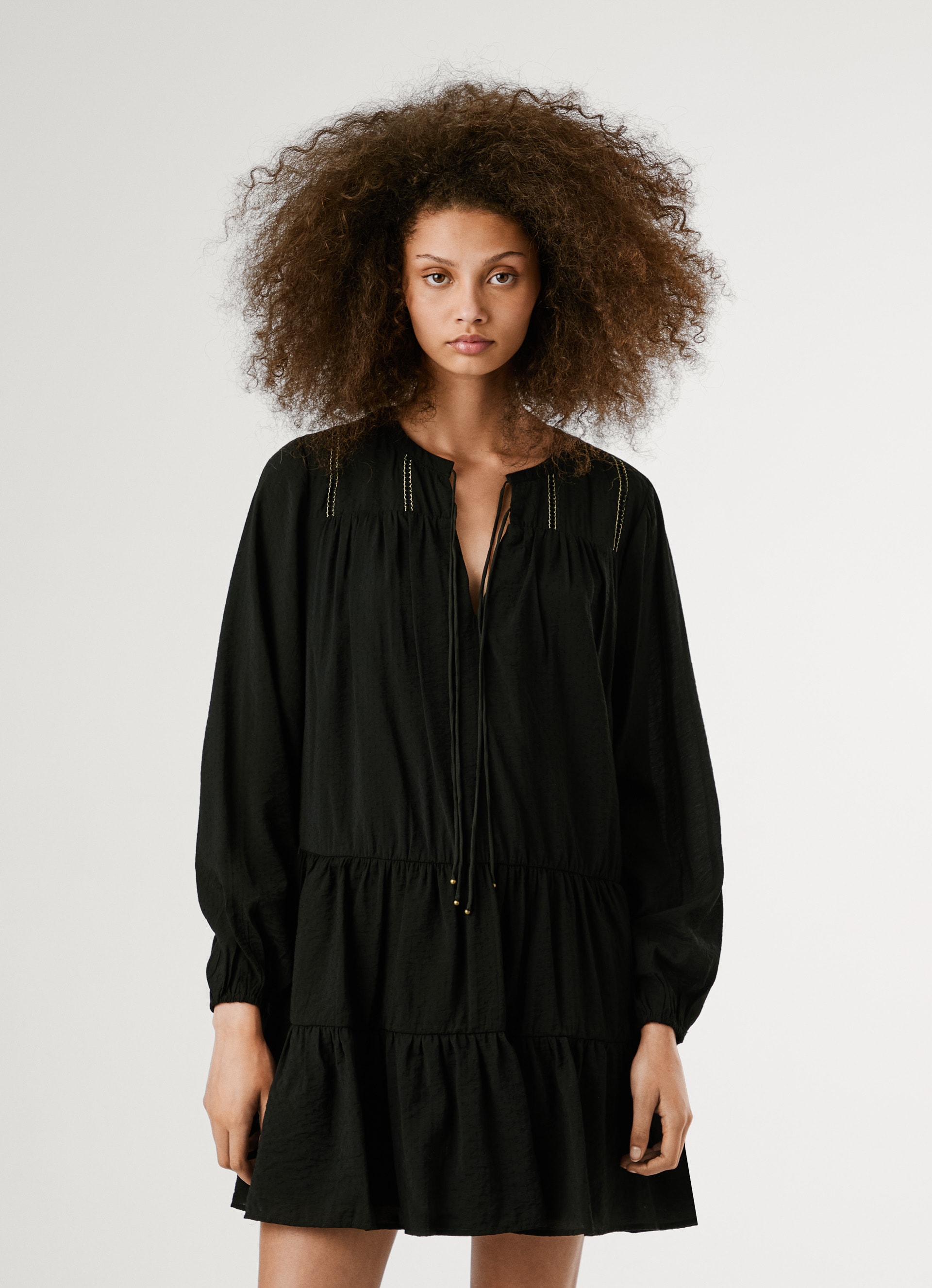 Tunikakleid PEPE JEANS "PAULE DRESS", Damen, Gr. XL, N-Gr, schwarz, Web, Obermaterial: 75% Viskose, 25% Nylon, kontrastfarbene Details, unifarben, mini, Rundhals, weit elastischer Bund, Kleider, mit Stufenschnitt Image