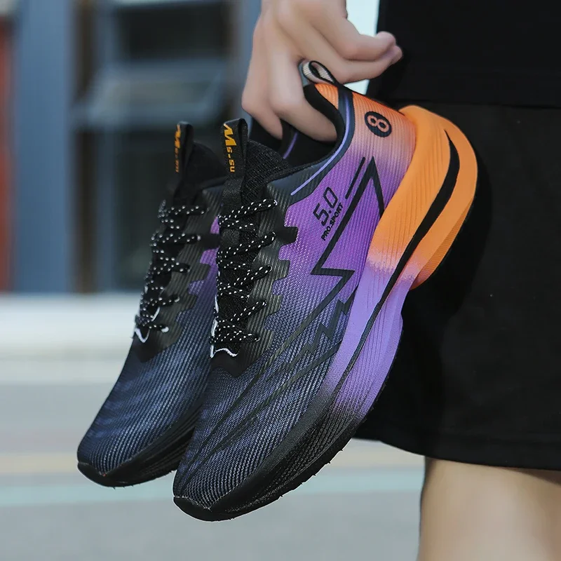 Turnschuhe Männer Mesh Atmungsaktiv Casual Männer Schuhe Unisex Licht Weiche Dicke Sohle Loch Paar Schuhe Athletische Turnschuhe Frauen Schuhe