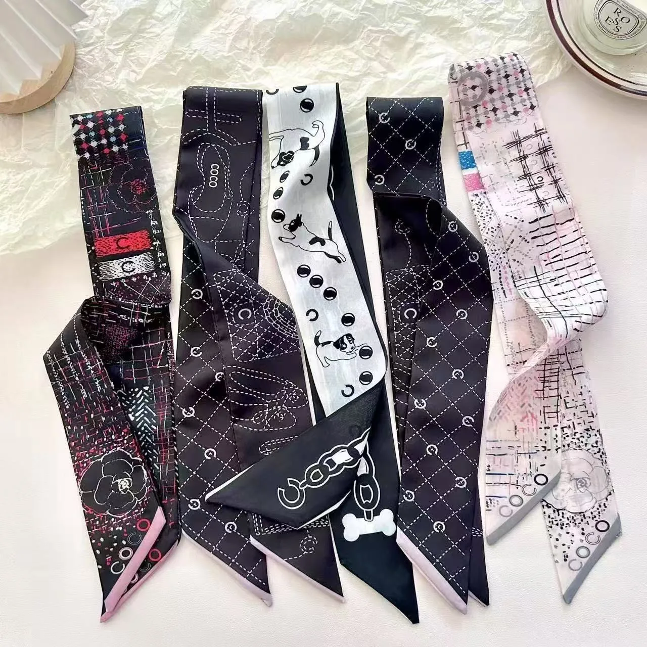 5*90cm Neue Lange Kleine Silk Schal Stirnband frauen doppelseitige Elegante Bindung Strap Streamer Kleine Schal geschenk Band Seide Schal Image