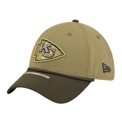 Kansas City Chiefs New Era 2025 Salute To Service 39THIRTY Kappe Image
