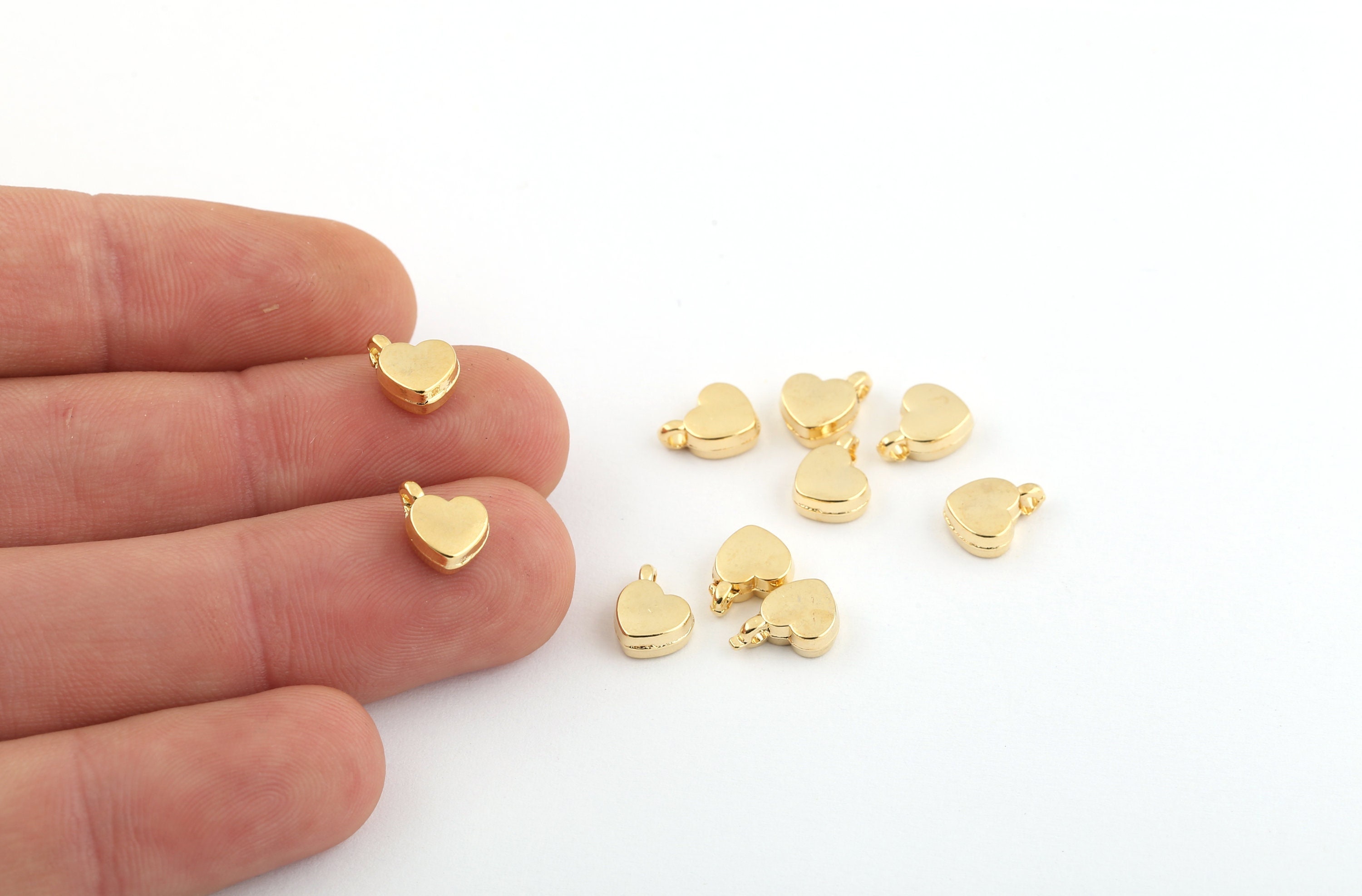 1 Pz 6x7mm 24k Charms cuore placcato oro lucido, ciondolo cuore, collana cuore, ciondoli placcati oro, regalo per lei, mini ciondoli cuore, GLD-894