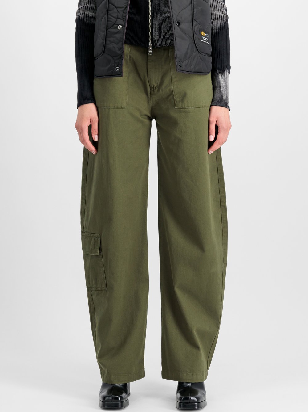 Alpha Industries Hose Damen oliv, S Image
