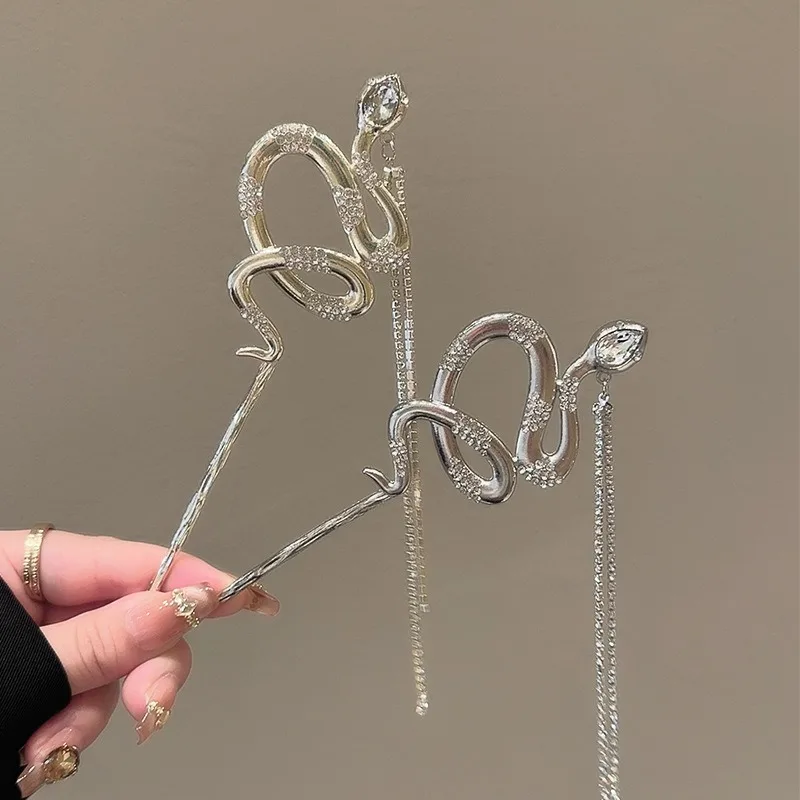 1 Stück Schlangenhaar-Sticks, Ton, Schlange, Design, baumelnde Kette, Quasten, perfekte Gothic-Stile, Statement-Hochsteckfrisuren, kräftige Haar-Accessoires