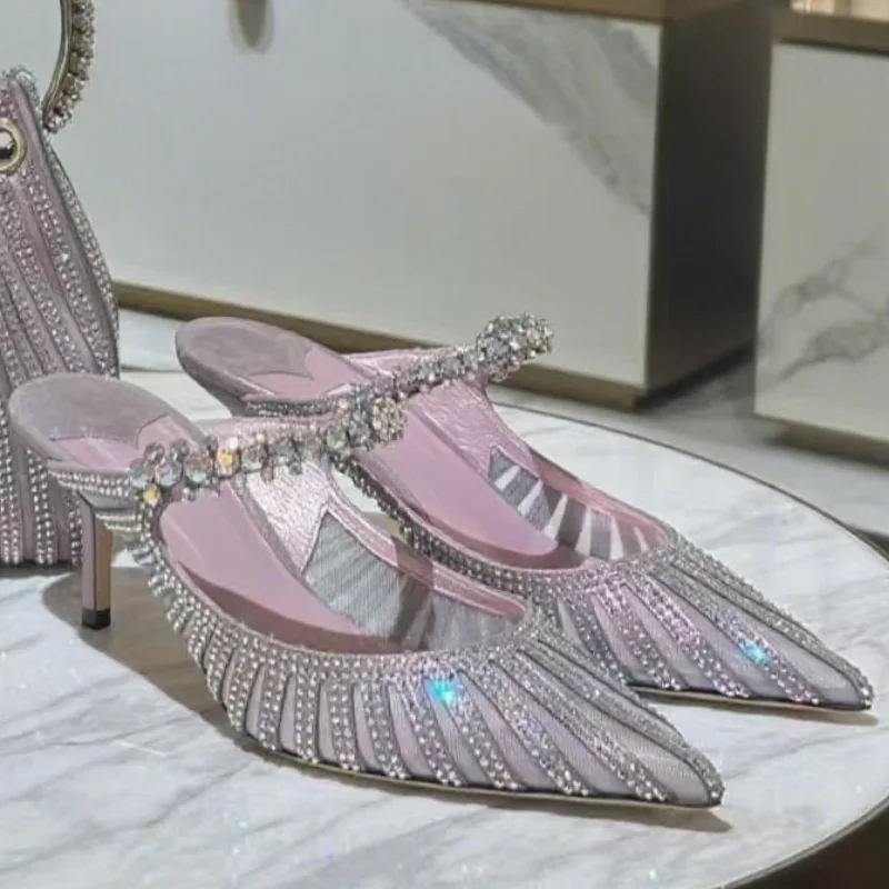 Rosa glänzende Strass-Ketten-Hausschuhe für Damen, Mesh-Diamant-Nieten, spitze Zehensandalen, 2025, luxuriöse sexy Pary-Hochzeits-Maultiere-Schuhe