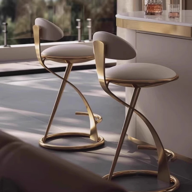 Schwere Küchen-Barhocker, luxuriöses kommerzielles Restaurant, Frühstück, hohe Barhocker, Theke, moderne Banqueta-High-End-Möbel Image