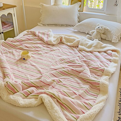 Plüschige Milchsamtdecke, dicker Korallenfleece-Überwurf für Büro, Schlafsaal, Nickerchen oder Bett, weiche, gemütliche kleine Herbst-Winter-Decke Image