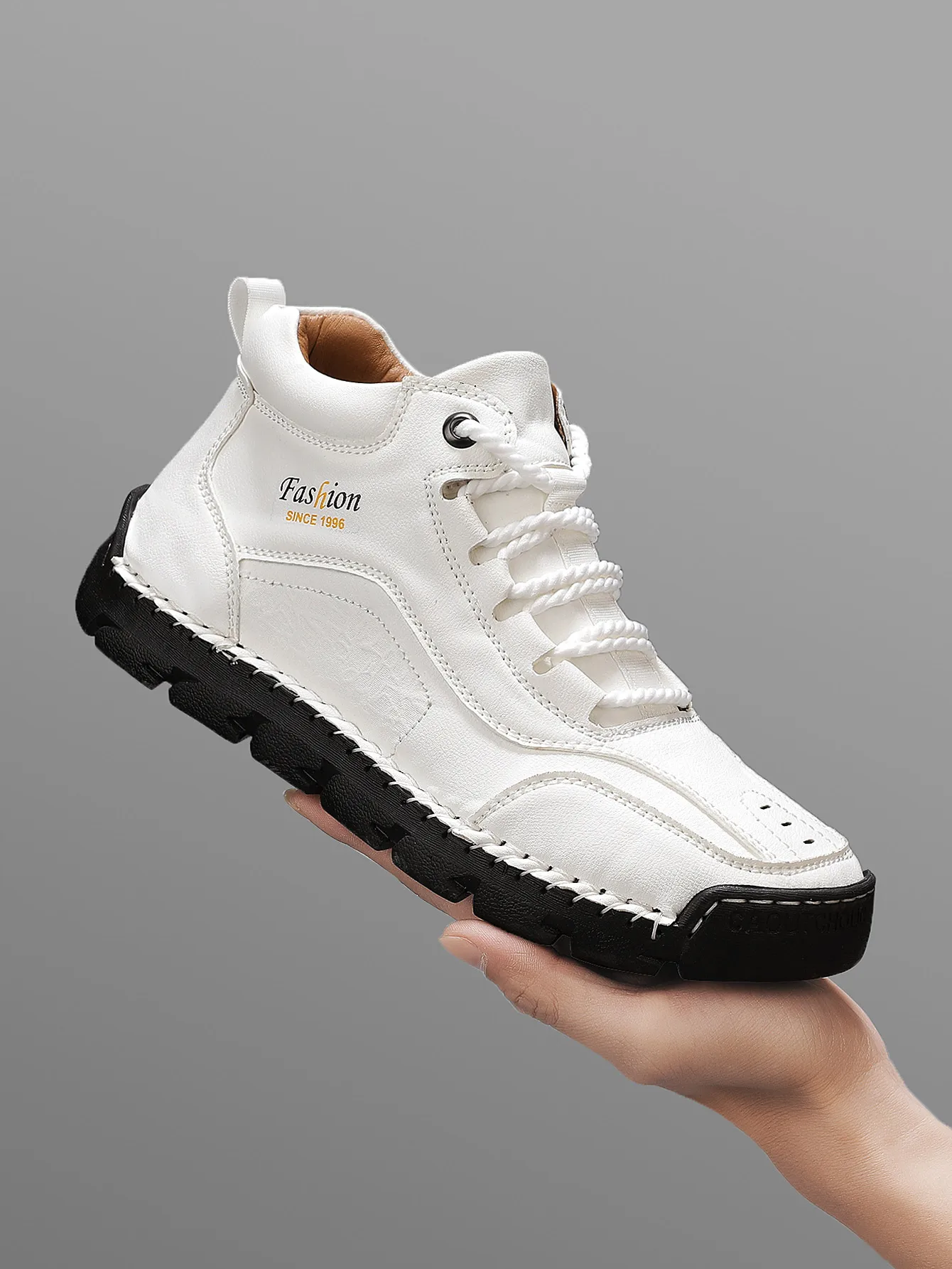 Handgefertigte Mid-Top-Freizeitschuhe für Herren, modische Schnürsneaker mit einfachem Buchstabendruck, Outdoor-Wanderstiefel, bequeme, atmungsaktive Gummisohlen Image