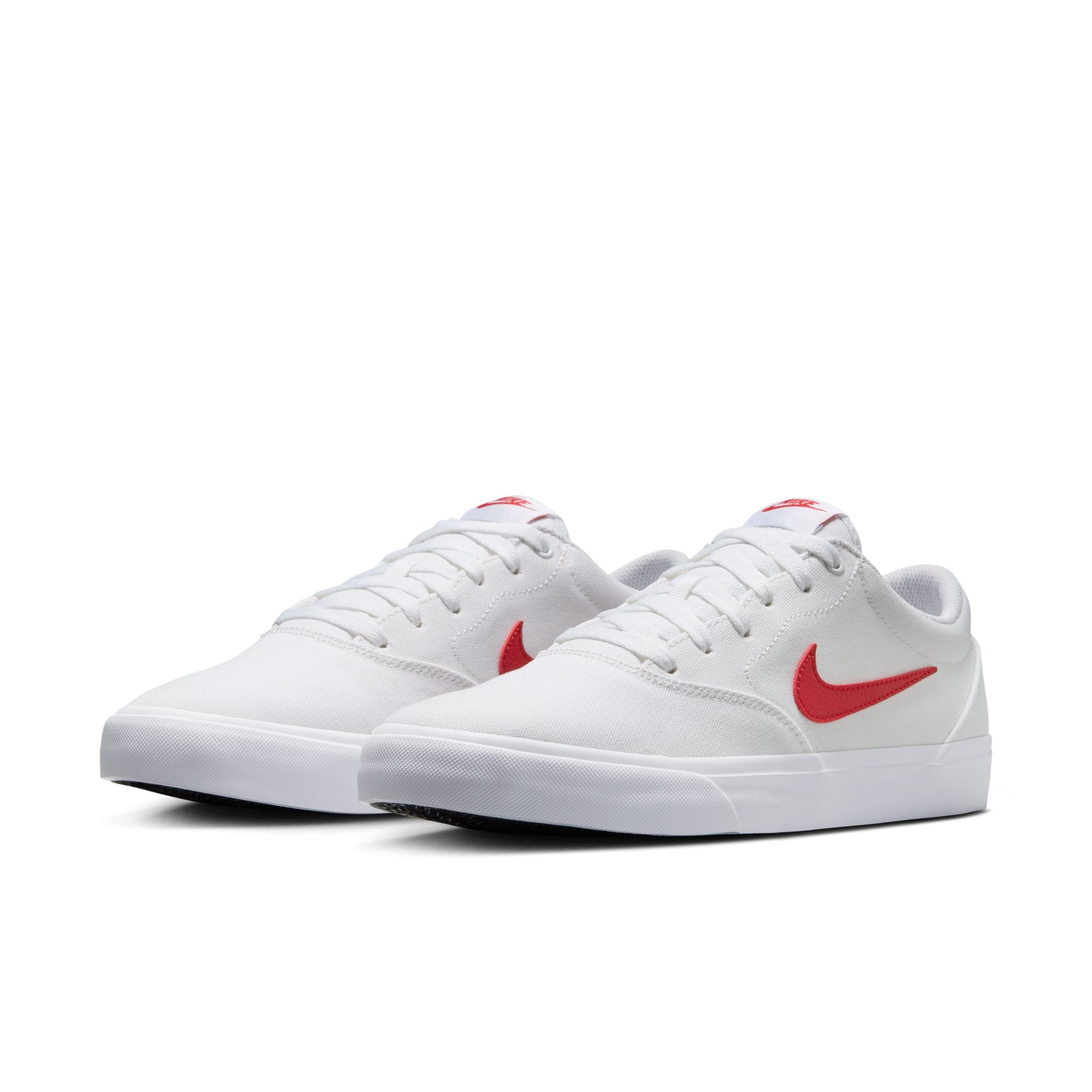Sneaker NIKE SPORTSWEAR "CHARGE CNVS", Gr. 42,5, weiß, university rot, weiß, weiß, Textil, Schuhe