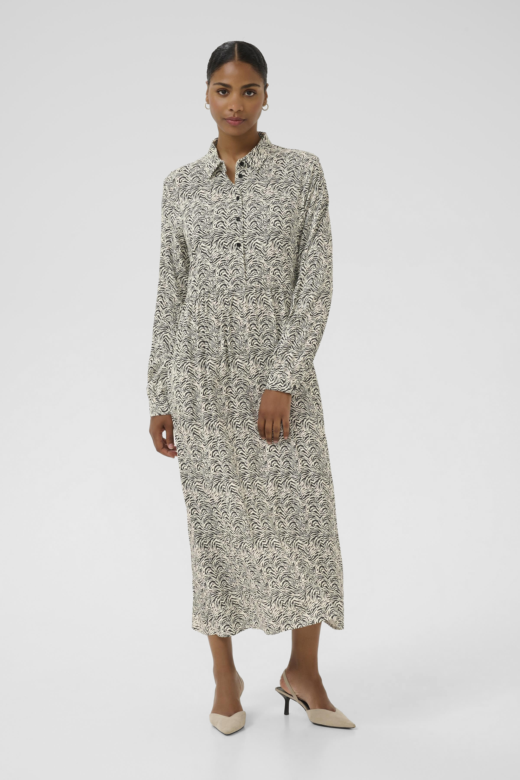 Kleid KAmiriam Loose fit black white Image