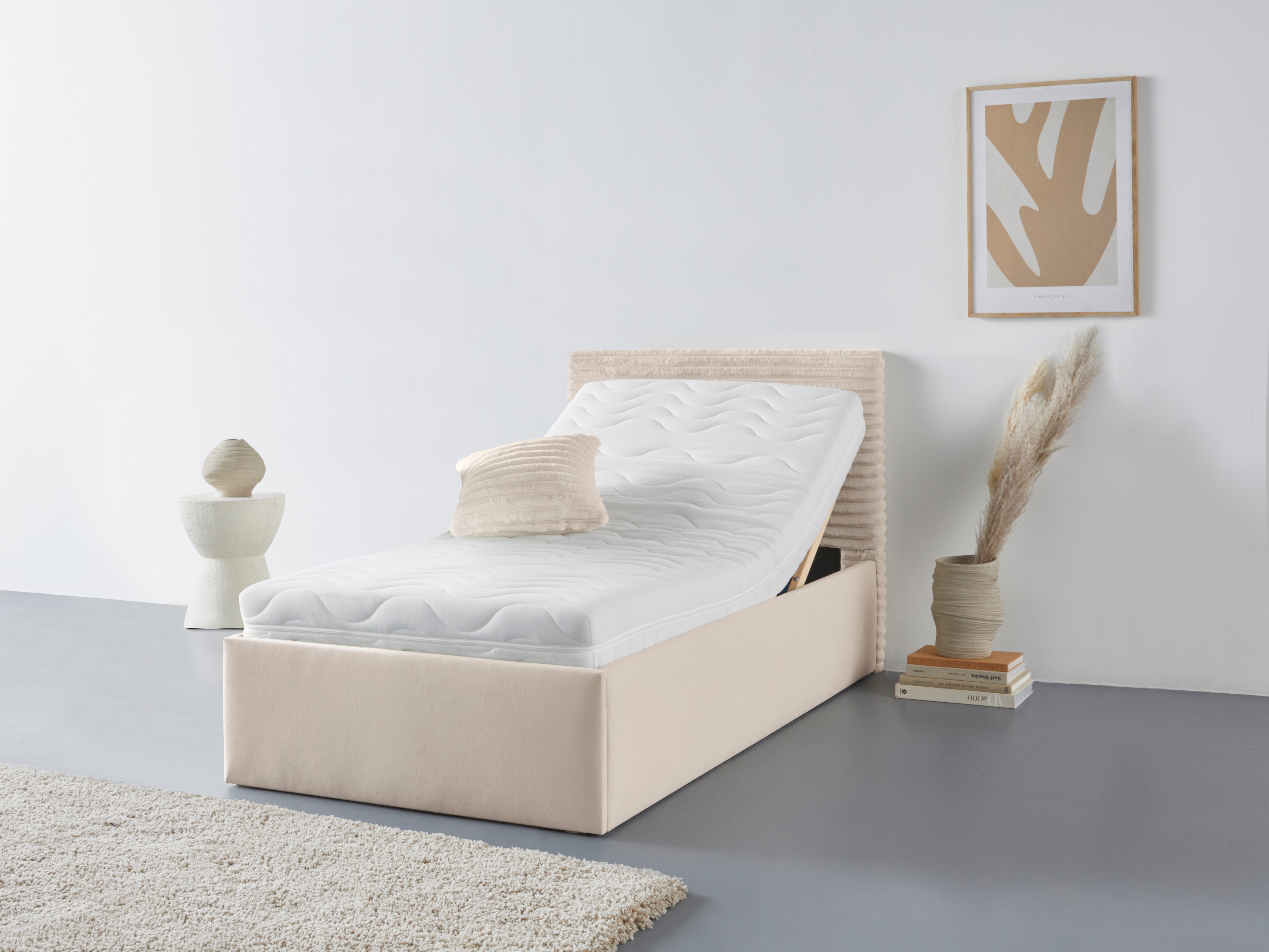 Polsterbett "Vita", beige (hell, beige), L:210cm, Bezug: 100% Polyester, Polsterung: Polsterwatte, Material, Gestell: gepolsterter Holzwerkstoff, WESTFALIA SCHLAFKOMFORT, Betten, auch mit Stauraum erhältlich, inkl. Kopfteilverstellung Image