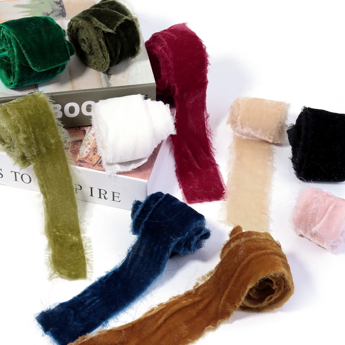 1 Rolle 4 cm ausgefranstes Satin-handgemachtes Samt-Seidenband für Hochzeitseinladung, Blumensträuße, Geburtstagsfeier, DIY-Dekoration, Geschenk Image