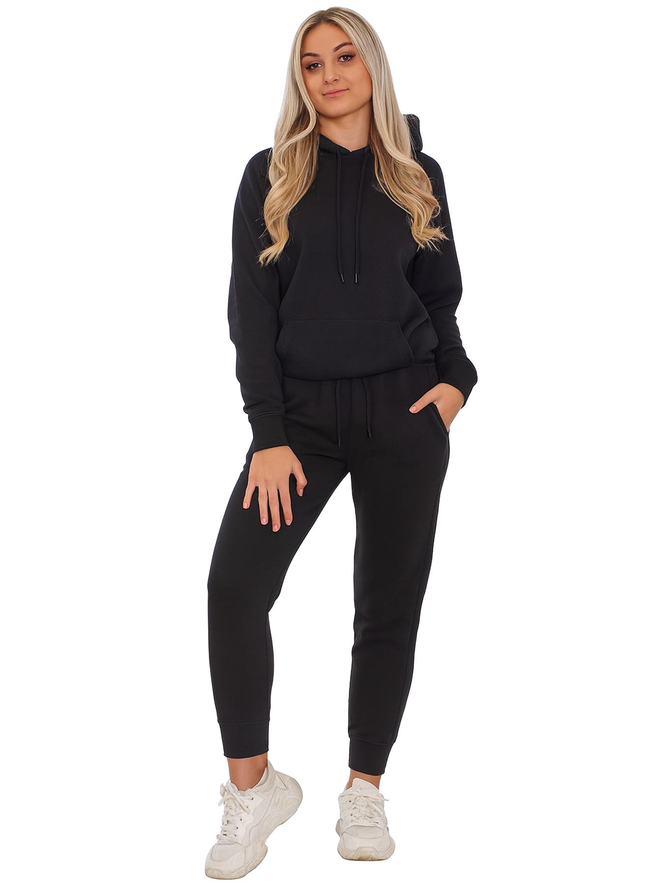 Kruze | Damen-Trainingsanzug mit Kapuzenpullover Image