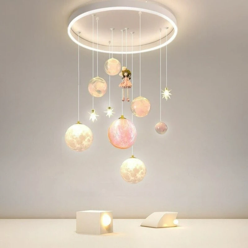 Moderne minimalistische LED-Pendelleuchte Erde Astronauten für Jungen und Mädchen Schlafzimmer Kinderzimmer Kronleuchter Home Decor Leuchte Image