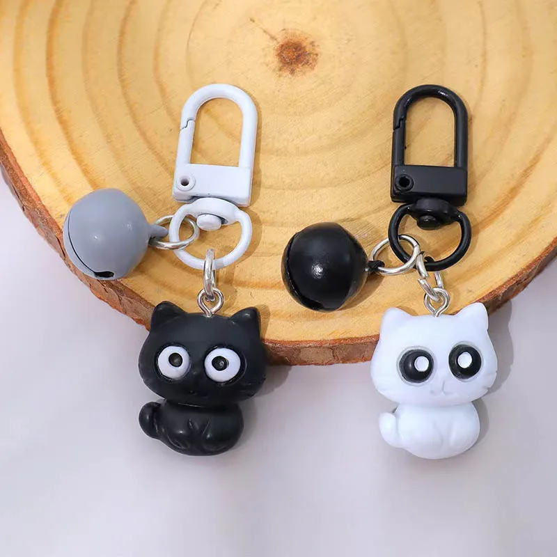 Mode Katze Glocke Anhänger Schlüsselbund Unisex Gummi Schwarz Weiß Tier Tasche Schlüssel Hängen Schlüsselhalter Schmuckstück Täglichen Paar Geschenke Zubehör Image