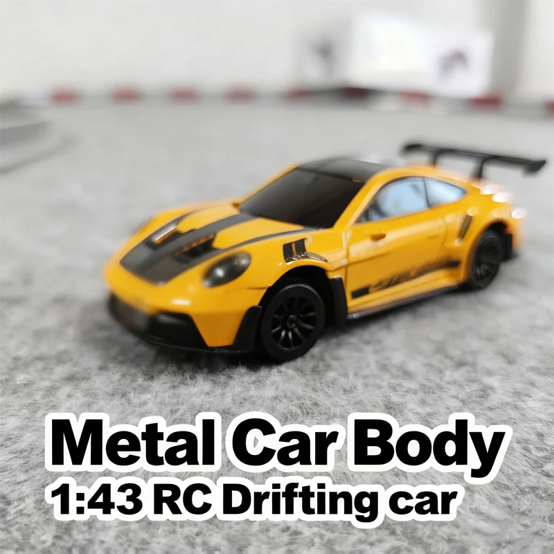 Voiture RC à dérive avec Gyroscope ESP, contrôle proportionnel complet, corps métallique 4WD, 2 jeux de pneus, dérive réaliste, cadeau pour enfants, 1/43