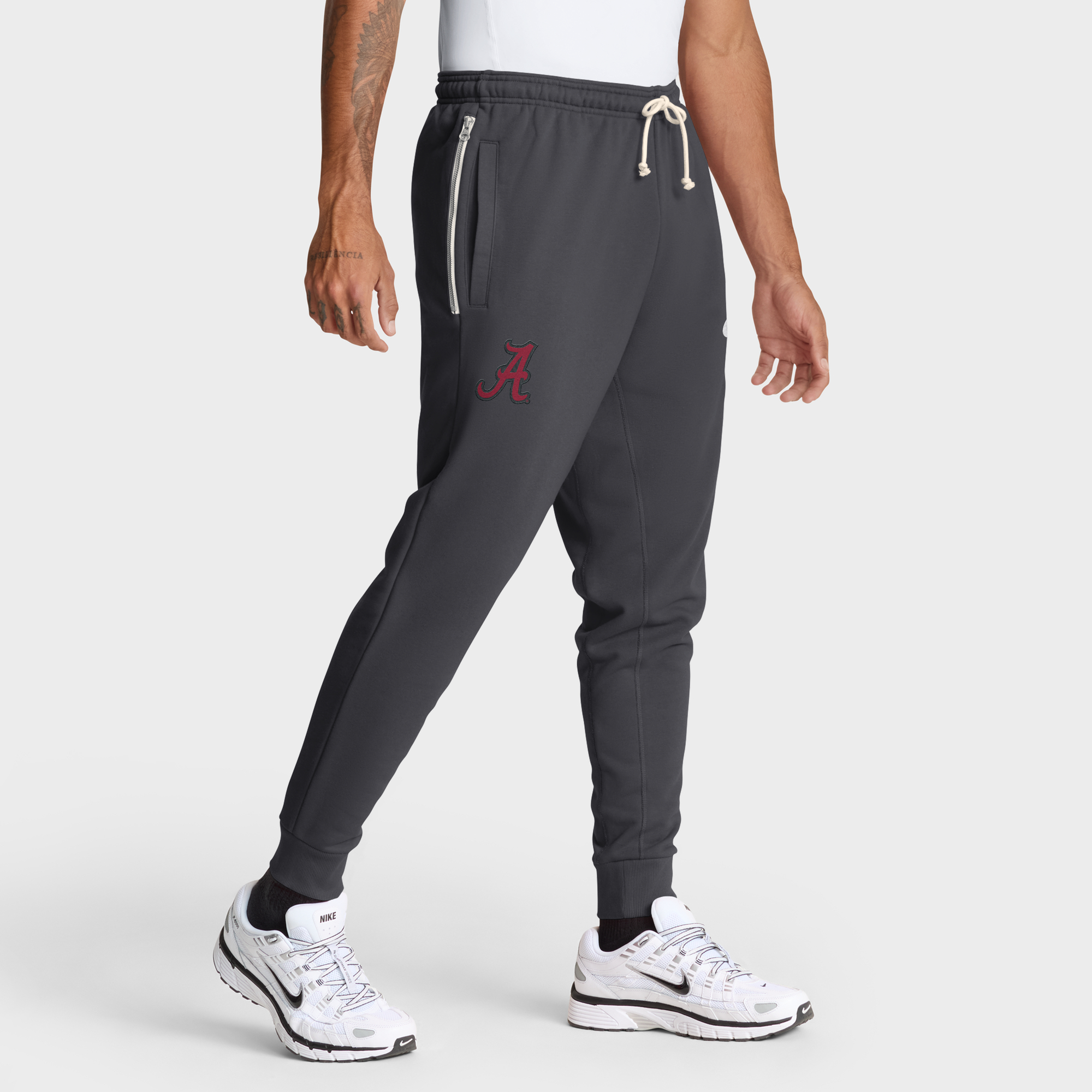 Nike Anthrazit Alabama Crimson Tide 2025 Sideline Standard Issue Dri-FIT Taper Hose für Herren Image