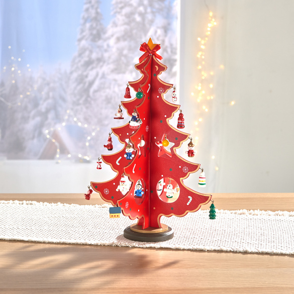 Holz-Weihnachtsbaum mit Baumschmuck zum Dekorieren rot Image