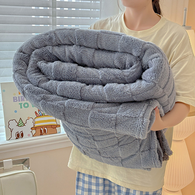 Soft Taffeta Fleece Blanket, Thick Warm Milk Velvet Throw for Sofa, Bed, or Office Nap Solid Color Plush Blanket for All Seasons