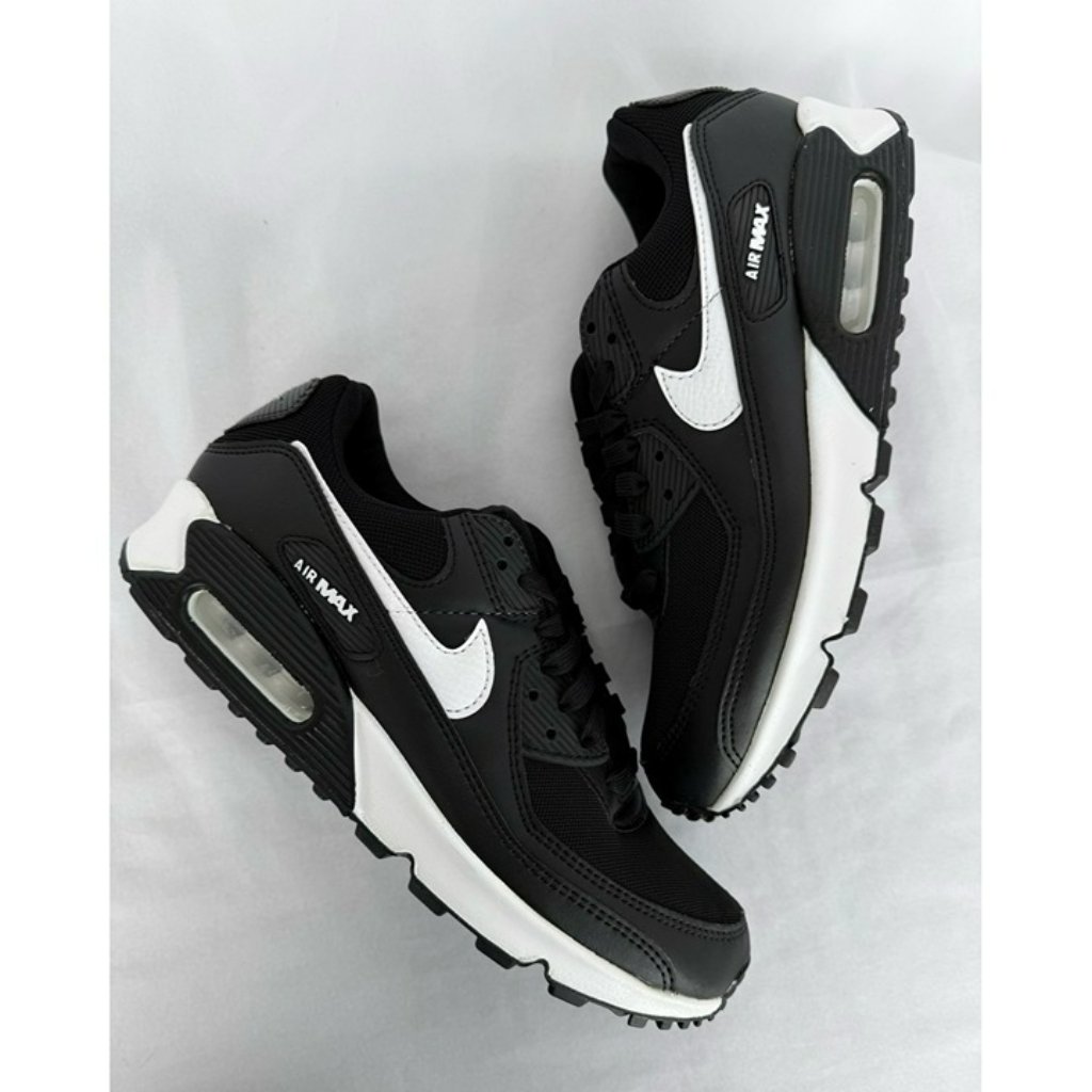 Nike Shoes | * Size 8.5 Men's Nike Air Max 90 Black / White Dh8010-002 Running Sneakers | Color: Black/White | Size: 8.5