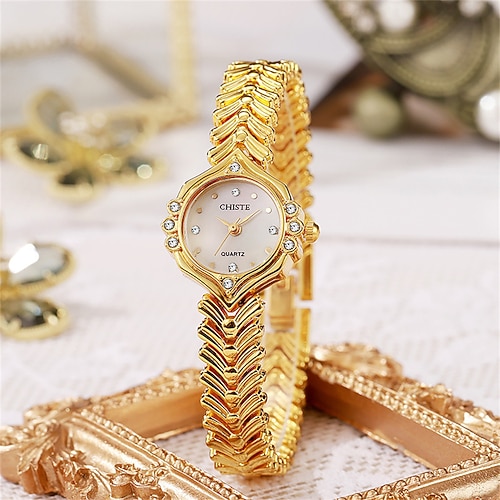 modische Damenuhr mit einfachem runden Zifferblatt und IPX7-Wasserdichtigkeit, mit Perlmutt-Fischschwanzarmband und Quarzuhr Image