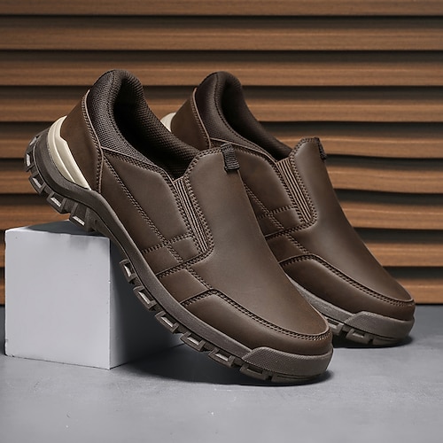 Dunkelbraune Slip-On-Sneaker für Herren – leichtes und flexibles Design, perfekt für die Freizeit, zum Spazierengehen und für Outdoor-Aktivitäten Image