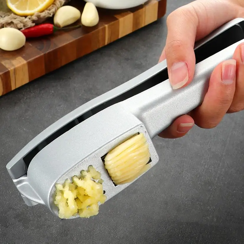 1 Pcs 2-in-1 Multifunctional Kitchen Household Manual Garlic Press Aluminum Alloy Garlic Chopper Kitchen Vegetable Tool