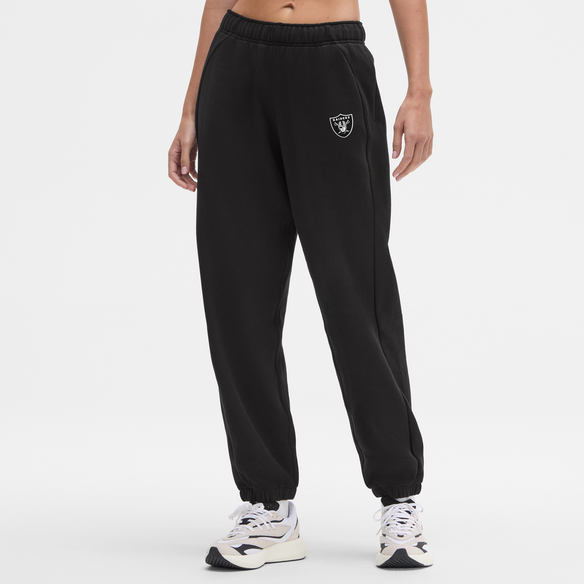 Schwarze, übergroße Jogginghose „Las Vegas Raiders Scuba“ von lululemon für Damen Image