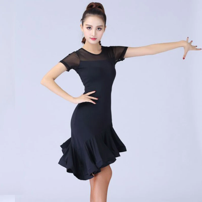 Abito da ballo latino nero per donna Costume da ballo latino Salsa Samba Abito a maniche corte Abiti da ballo latino da donna