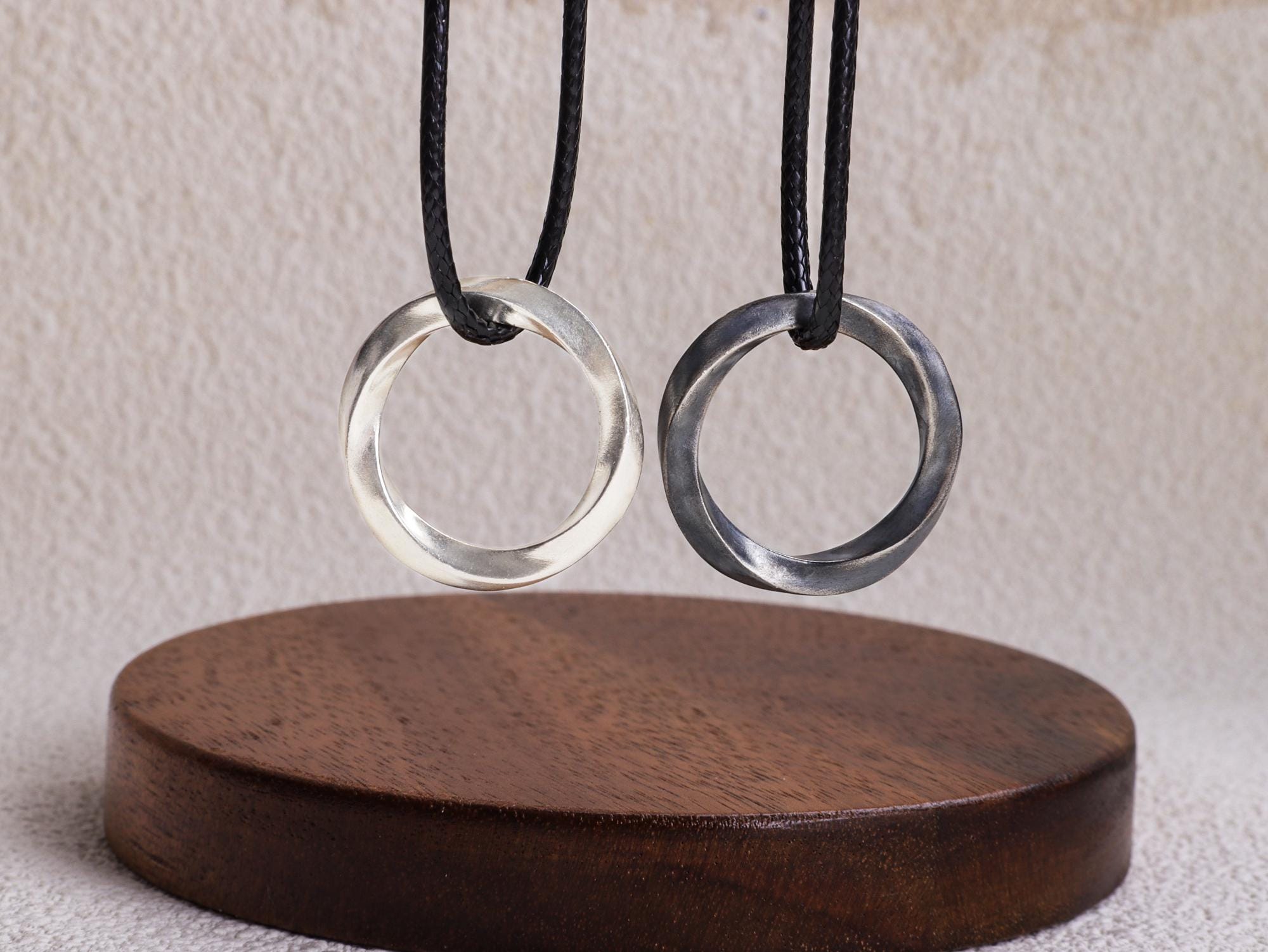Ciondolo Mobius in argento sterling 925 per uomo, collana con ciondolo a spirale in argento, anelli Mobius, ciondolo Mobius ossidato, regalo di San Va