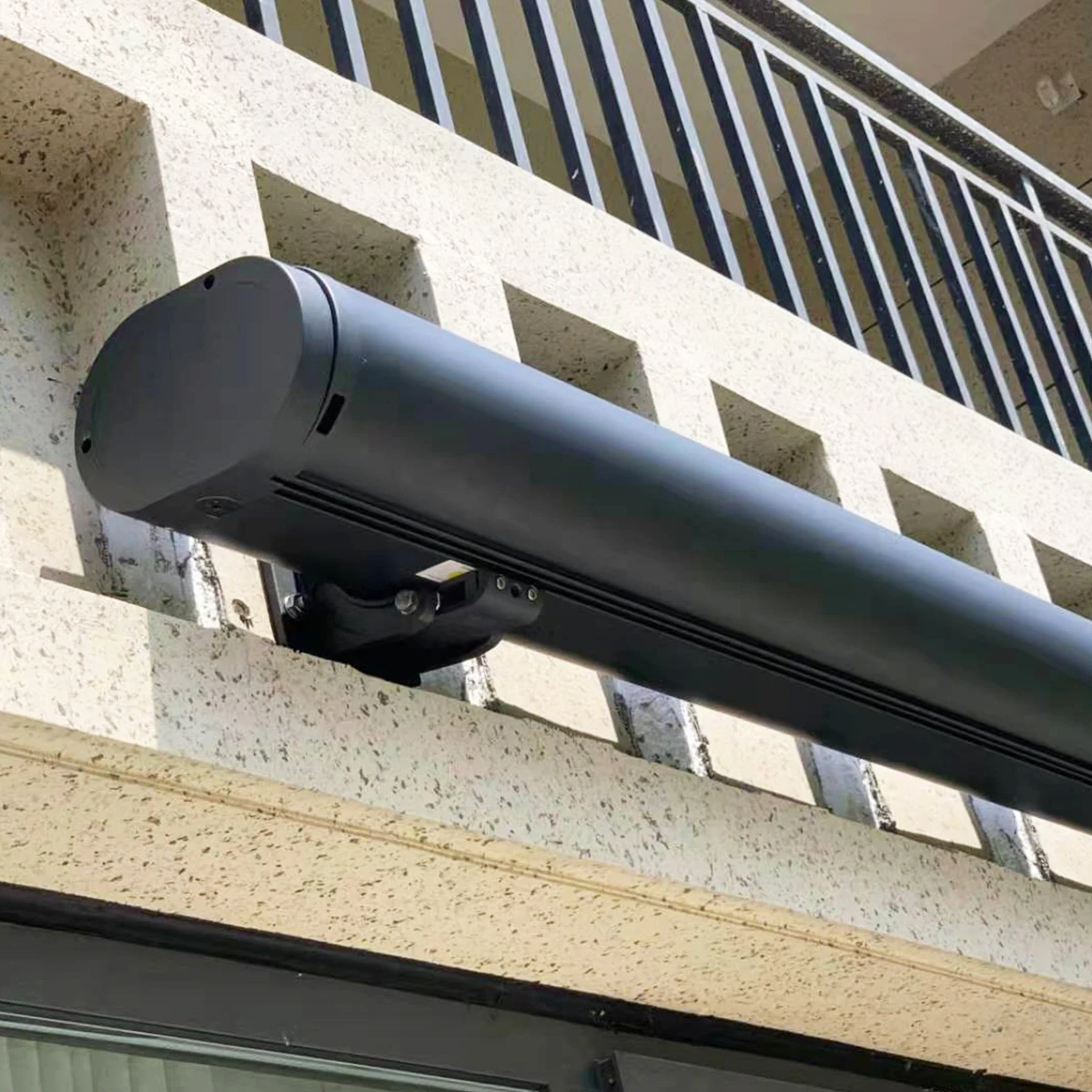 Direkt ab Werk Outdoor-Markise aus Aluminium mit teleskopischem, wasserdichtem Rahmen, elektrische Klapparmmarkise Image